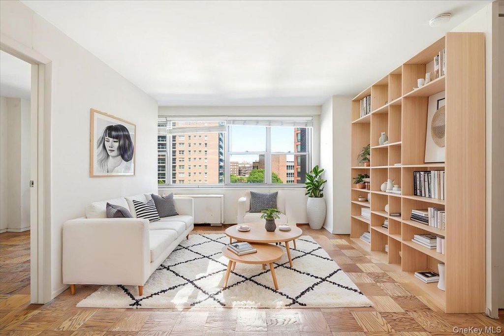 70-25 Yellowstone Boulevard 5A, Forest Hills, NY 11375