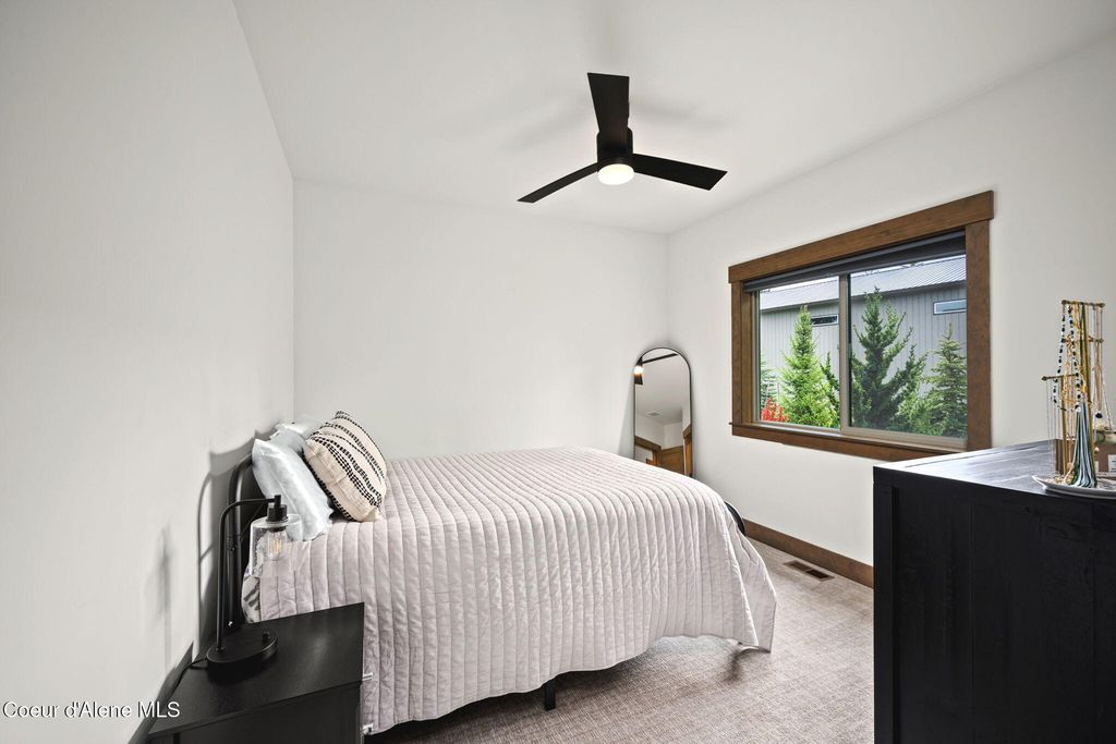 1230 E AMULET CIR, Rathdrum, ID 83858 photo 38