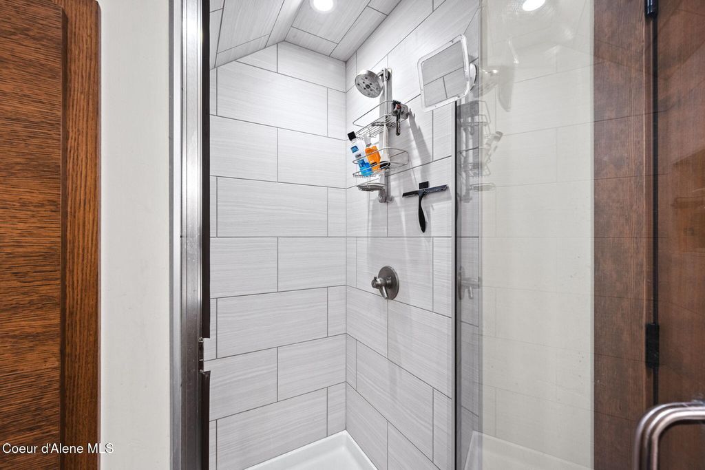 1230 E AMULET CIR, Rathdrum, ID 83858 photo 44