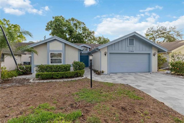 7795 PINE TRACE, Sarasota, FL 34243