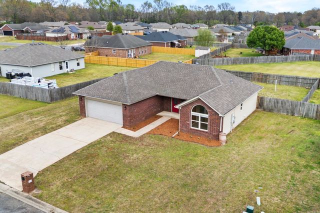 21 Chantileer, Ward, AR 72176