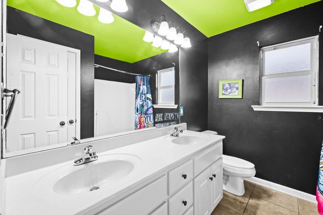 21 Chantileer, Ward, AR 72176