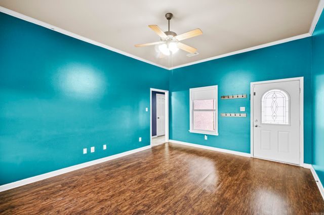 21 Chantileer, Ward, AR 72176