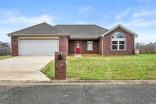 21 Chantileer, Ward, AR 72176