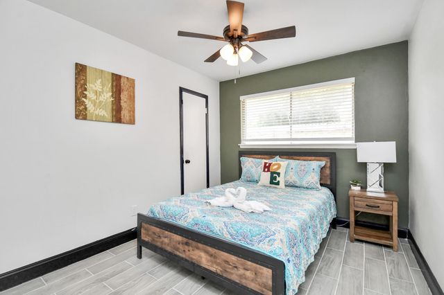 8006 Shiner Lane, Houston, TX 77072