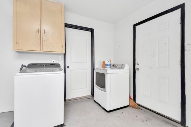 8006 Shiner Lane, Houston, TX 77072