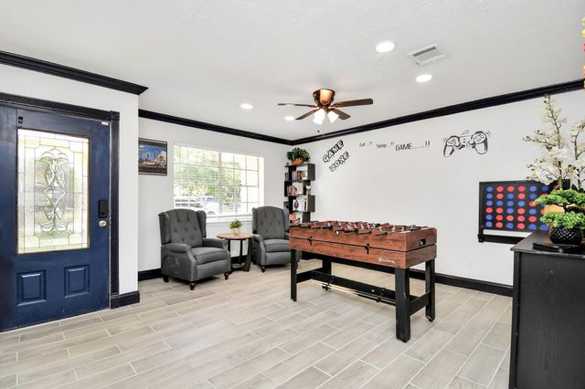8006 Shiner Lane, Houston, TX 77072