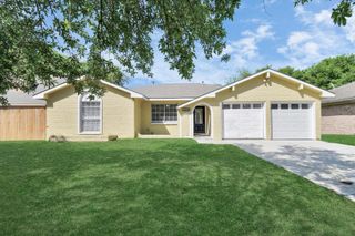 8006 Shiner Lane, Houston, TX 77072