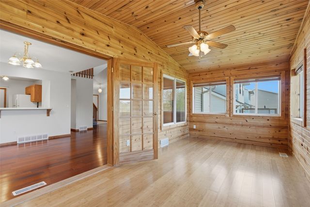 2630 6th Street, Marion, IA 52302