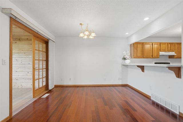 2630 6th Street, Marion, IA 52302