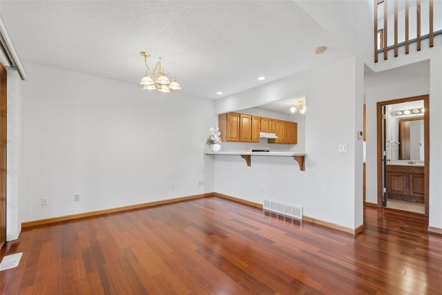 2630 6th Street, Marion, IA 52302