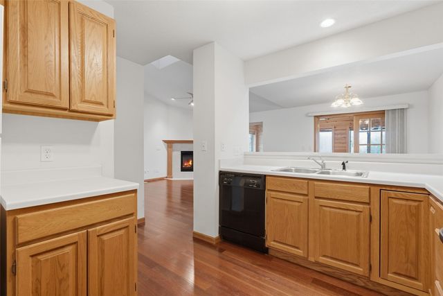 2630 6th Street, Marion, IA 52302