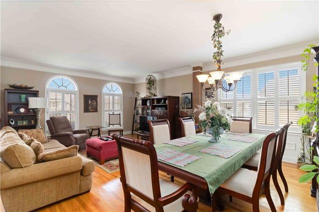 3976 Woodruff Park Way, Buford, GA 30519