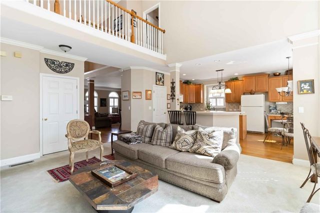 3976 Woodruff Park Way, Buford, GA 30519