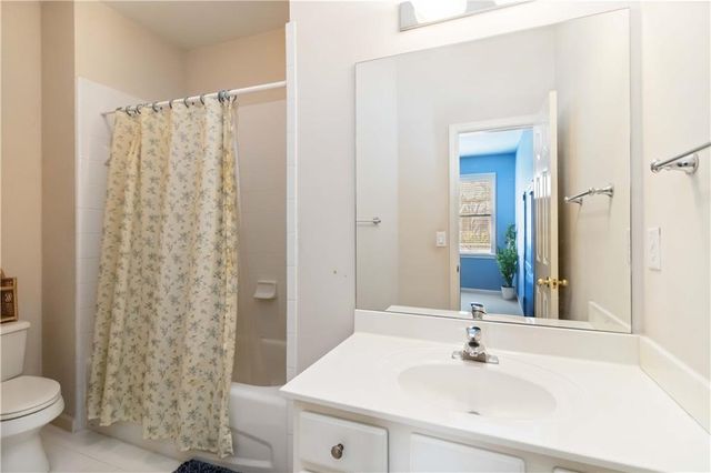 3976 Woodruff Park Way, Buford, GA 30519