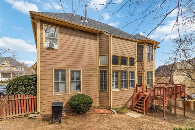 3976 Woodruff Park Way, Buford, GA 30519