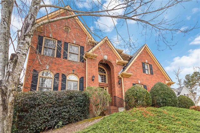 3976 Woodruff Park Way, Buford, GA 30519