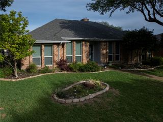 12706 Whispering Hills Drive, Dallas, TX 75243