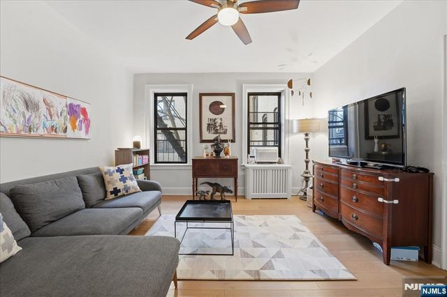 107 Kensington Avenue 204a, Jersey City, NJ 07304