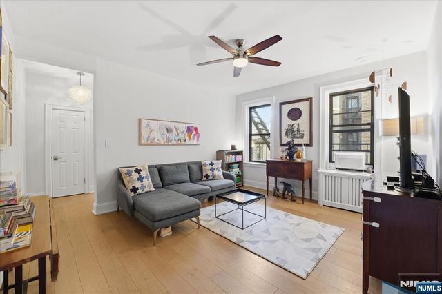 107 Kensington Avenue 204a, Jersey City, NJ 07304