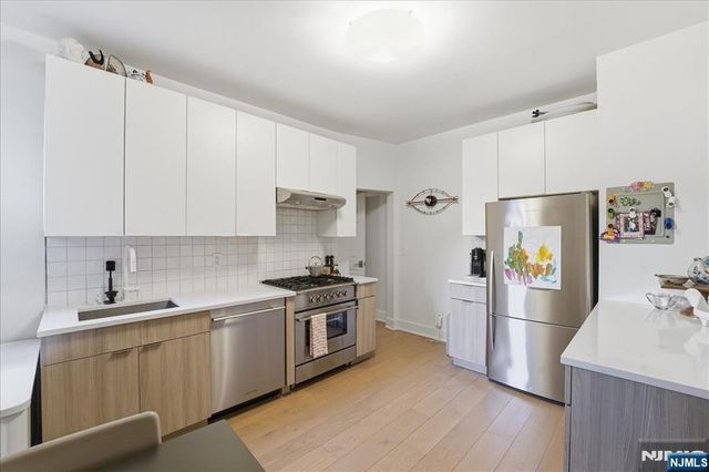 107 Kensington Avenue 204a, Jersey City, NJ 07304