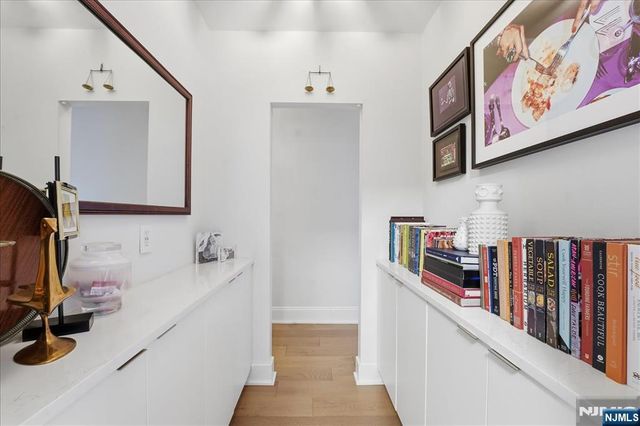 107 Kensington Avenue 204a, Jersey City, NJ 07304