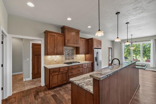 5209 Notre Dame DRIVE, Omro, WI 54963