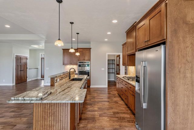 5209 Notre Dame DRIVE, Omro, WI 54963