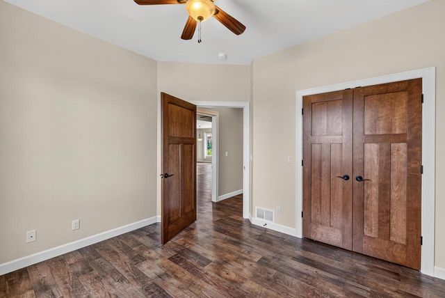 5209 Notre Dame DRIVE, Omro, WI 54963