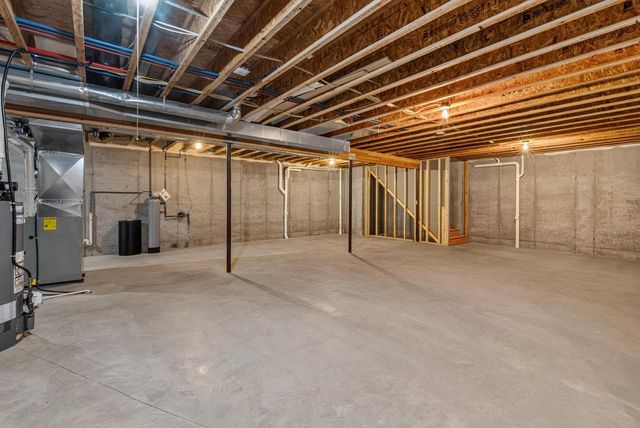 5209 Notre Dame DRIVE, Omro, WI 54963