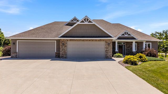 5209 Notre Dame DRIVE, Omro, WI 54963