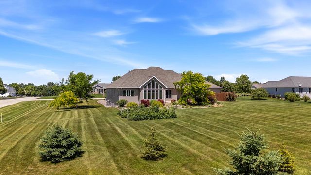 5209 Notre Dame DRIVE, Omro, WI 54963
