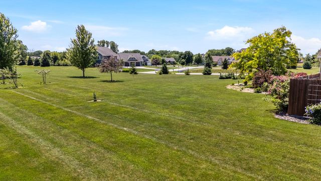 5209 Notre Dame DRIVE, Omro, WI 54963