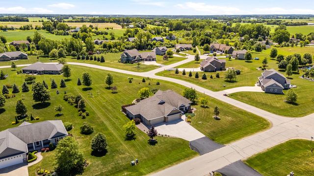 5209 Notre Dame DRIVE, Omro, WI 54963
