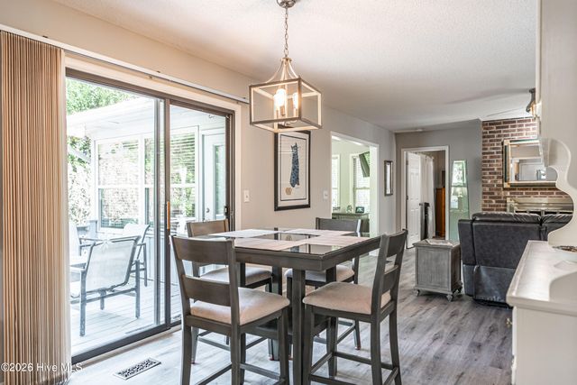 101 Swan Run Court, West End, NC 27376