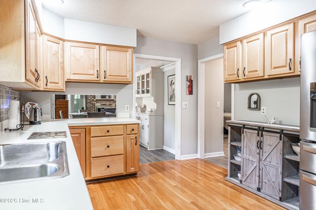 101 Swan Run Court, West End, NC 27376