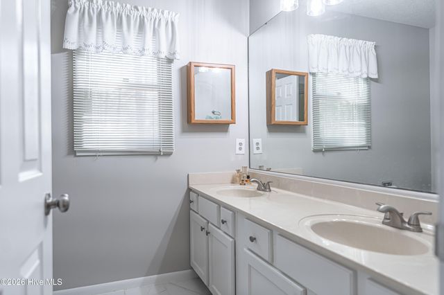 101 Swan Run Court, West End, NC 27376