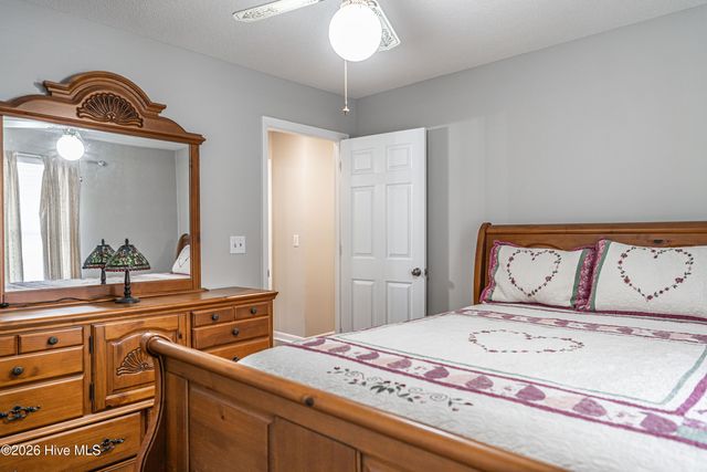 101 Swan Run Court, West End, NC 27376