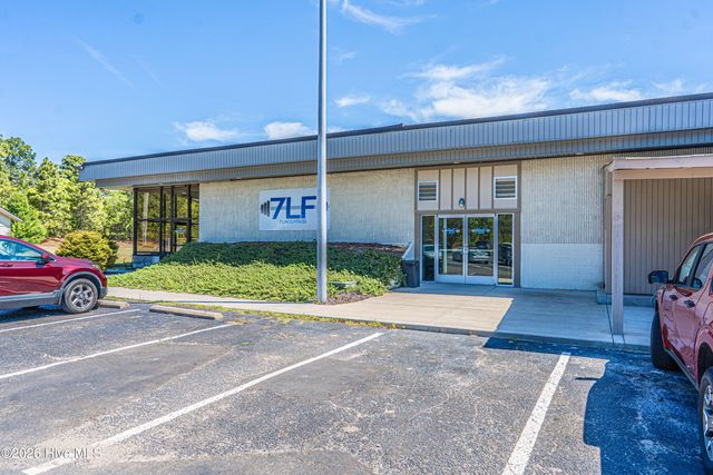 101 Swan Run Court, West End, NC 27376