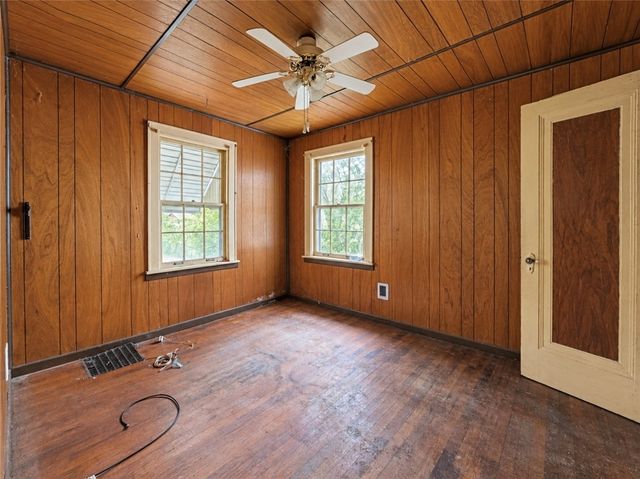 419 S Clairmont Avenue, Springfield, OH 45505