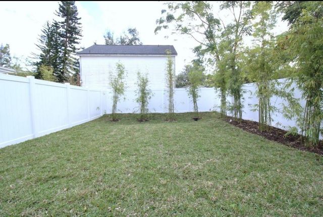 1320 NOBLE PLACE, Orlando, FL 32801
