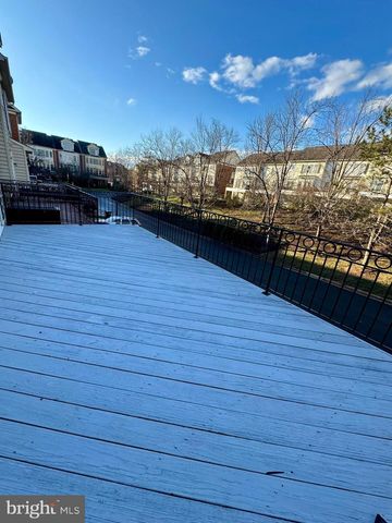 43800 BENT CREEK TER, Leesburg, VA 20176