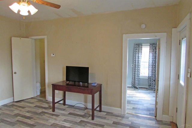 307 N Line Street, Chesaning, MI 48616