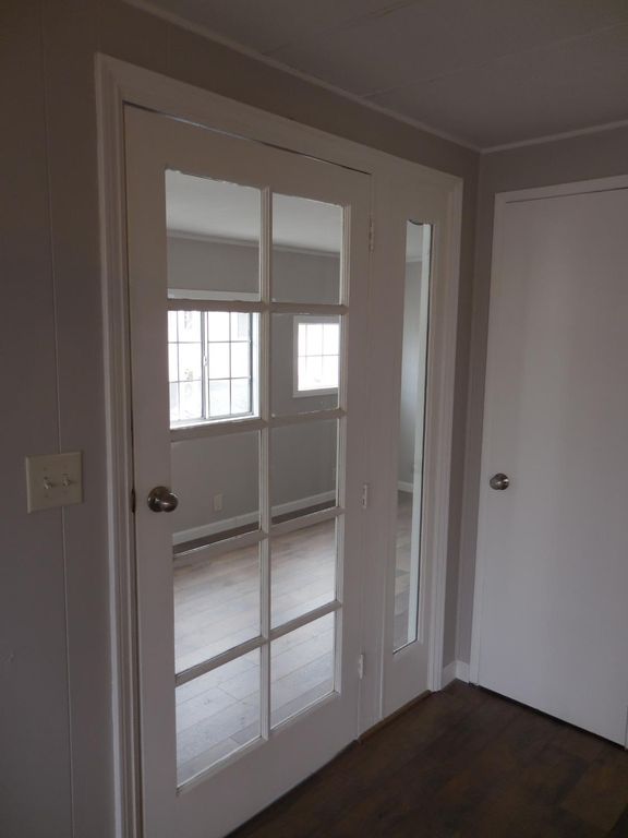 Image 13 of property listing at 221 W Herndon Avenue # 178, Pinedale, CA 93650