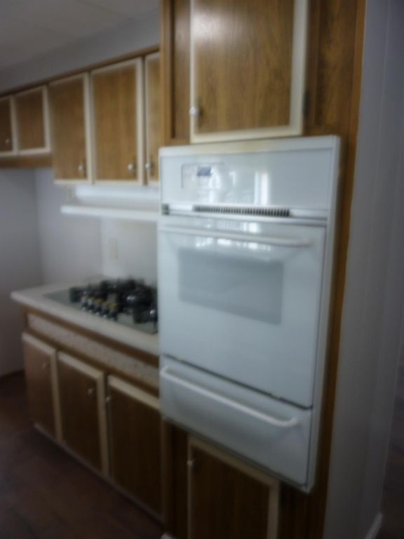 Image 8 of property listing at 221 W Herndon Avenue # 178, Pinedale, CA 93650