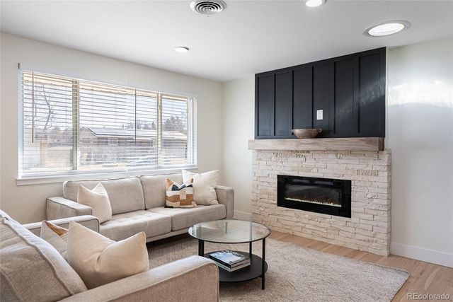 8271 Bluebell Way, Denver, CO 80221
