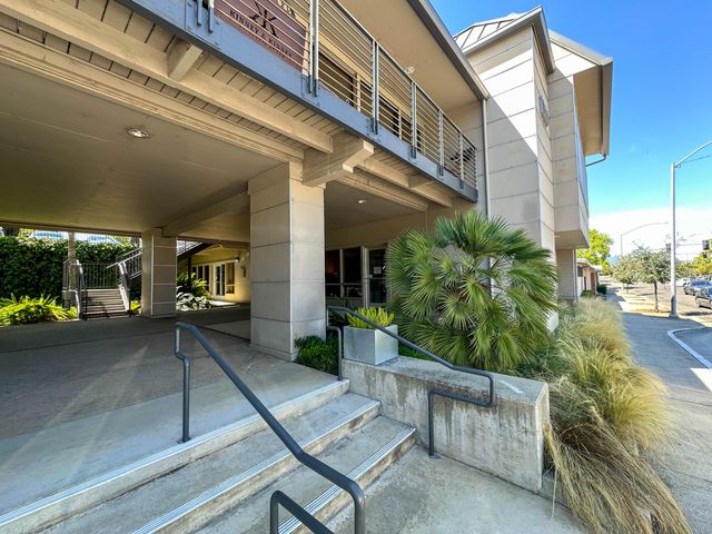 1388 Court Street, B B, Redding, CA 96001