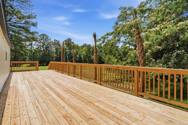 6820 Shady Grove Rd., Conway, SC 29527
