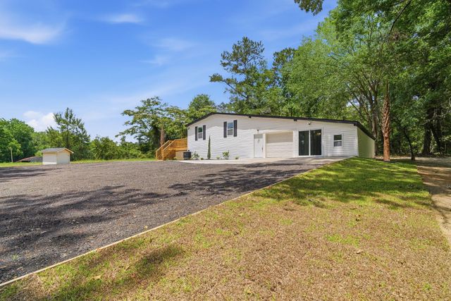 6820 Shady Grove Rd., Conway, SC 29527