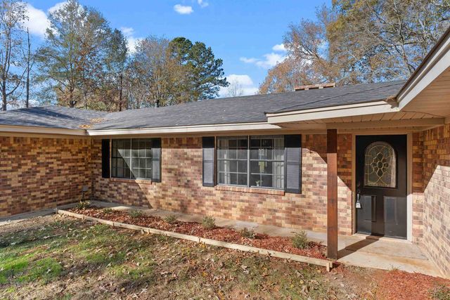 9766 FM 1662, Laneville, TX 75667